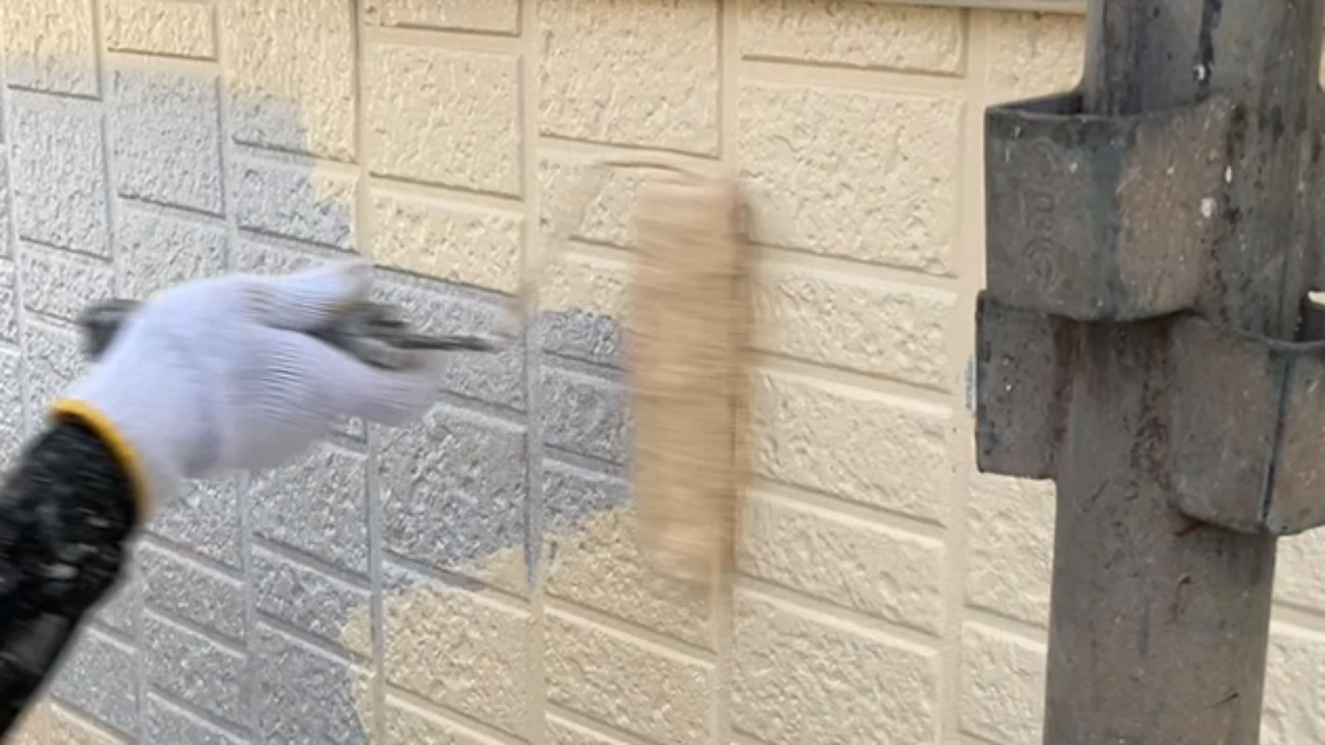 信頼できない外壁塗装業社の特徴とは